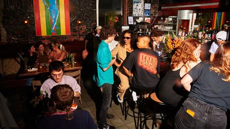 Lesbian and gay bars, pubs and clubs in Oxford